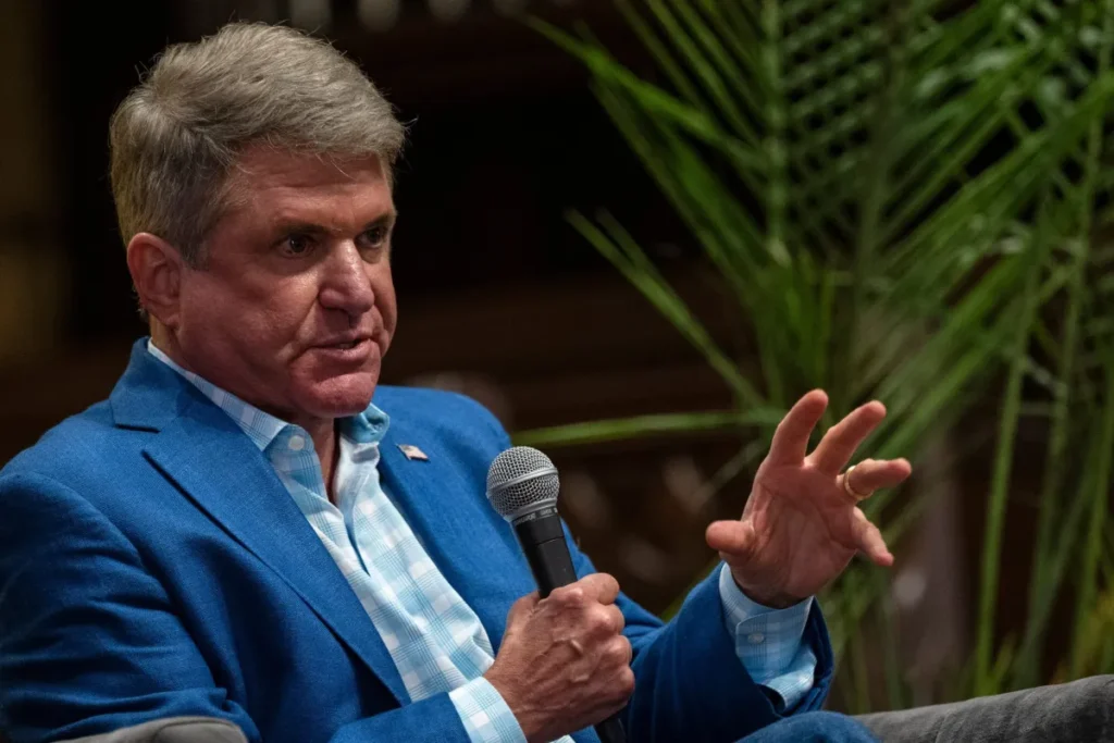 “Good Riddance”: Conservatives Cheer as Notorious RINO Announces Retirement