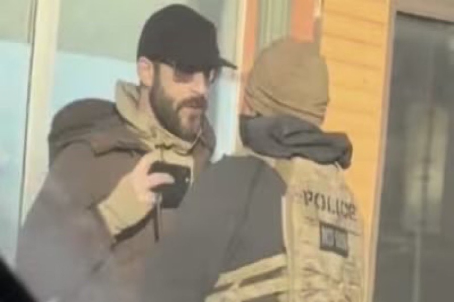 REPORT: Alex Pretti Was Known to Federal Agents Before..!!