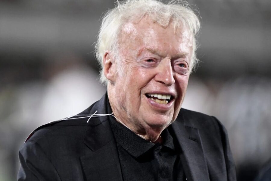 NEW: Nike Co-Founder Donates M To Flip Oregon Red In 2026