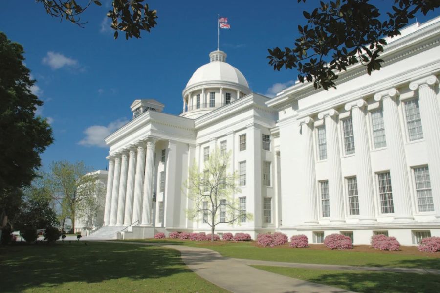 VIDEO: Red State Republicans Push Through Tornado Sirens To Advance Redistricting Bill, Dems Melt Down